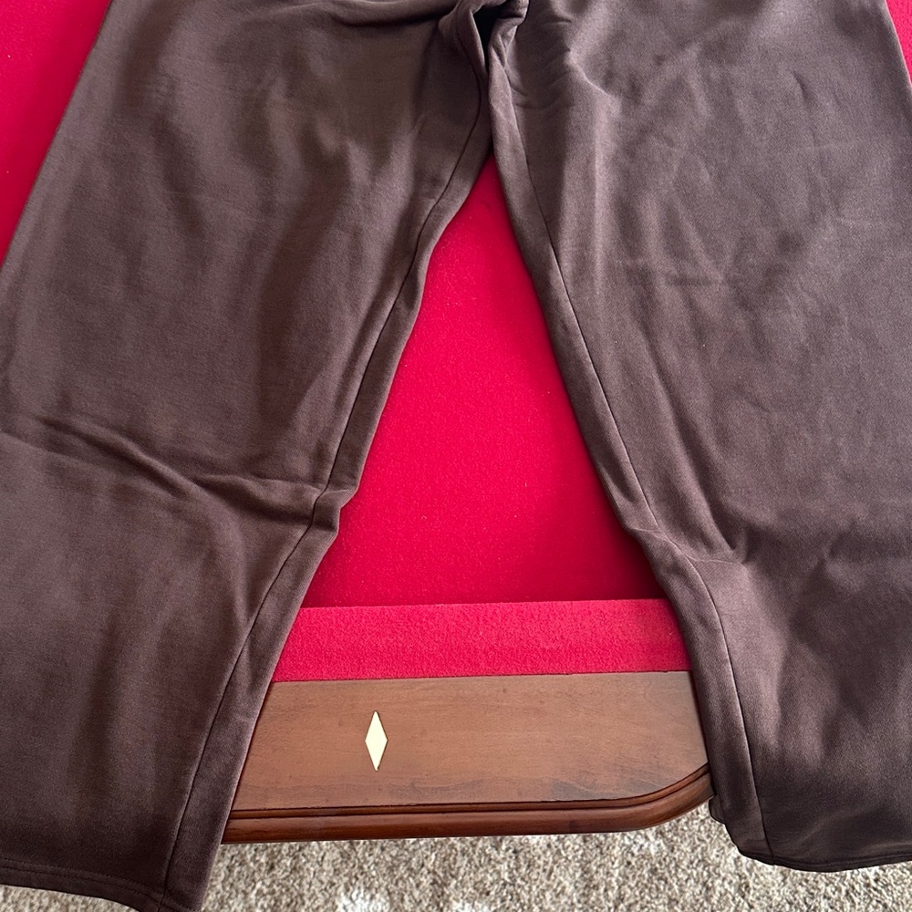 SKIMS Espresso Boyfriend Fleece Sweatpants - Picture 5 of 13